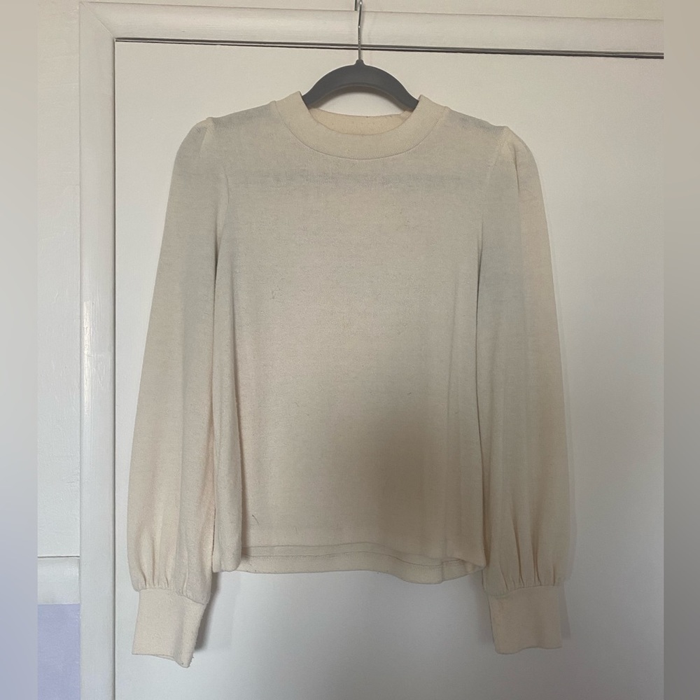 Cream colored Madewell Sweater with cuffed sleeves